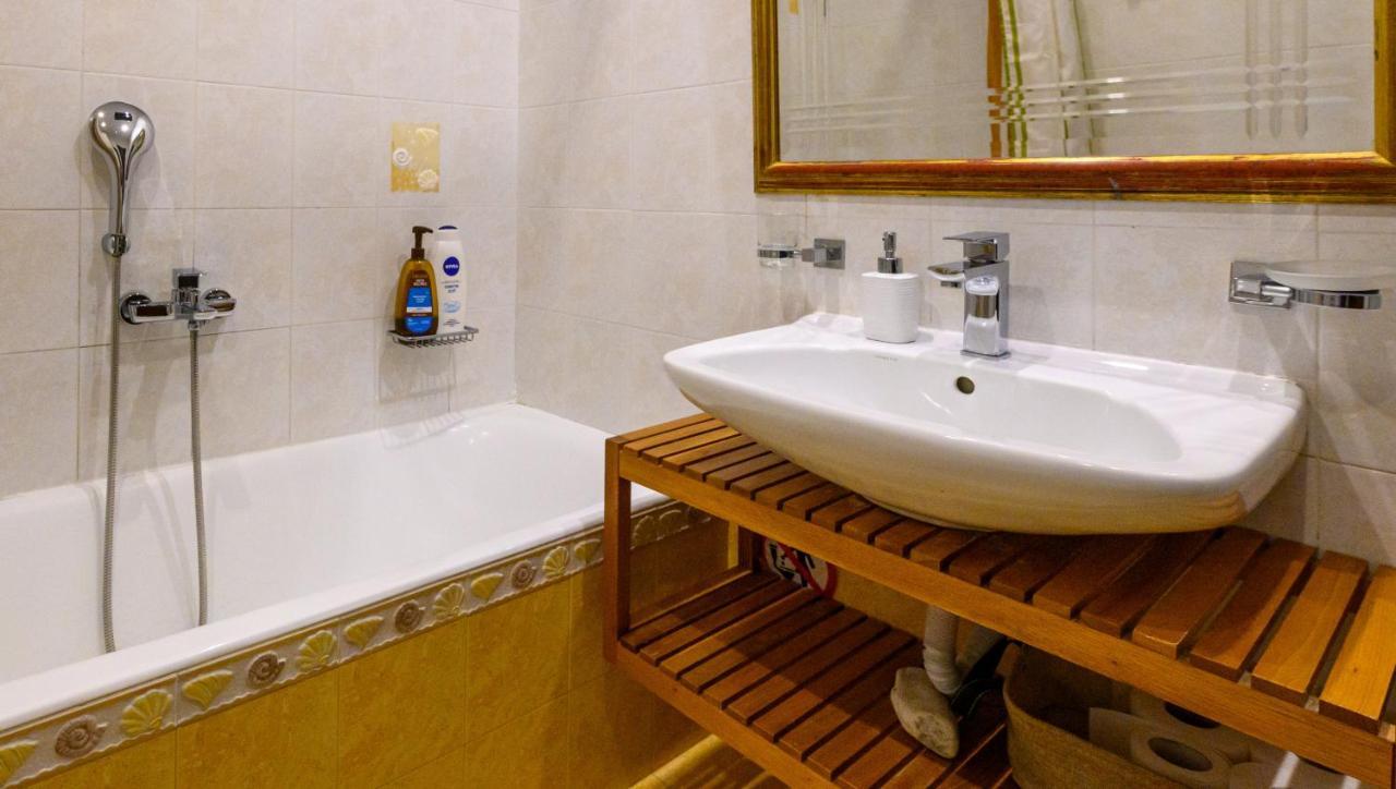 Cozy Small Smart Villa With Private Pool Mikri Mantineia Kalamata Luaran gambar
