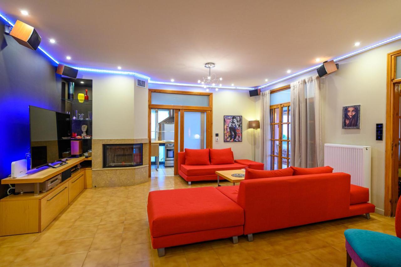 Cozy Small Smart Villa With Private Pool Mikri Mantineia Kalamata Luaran gambar